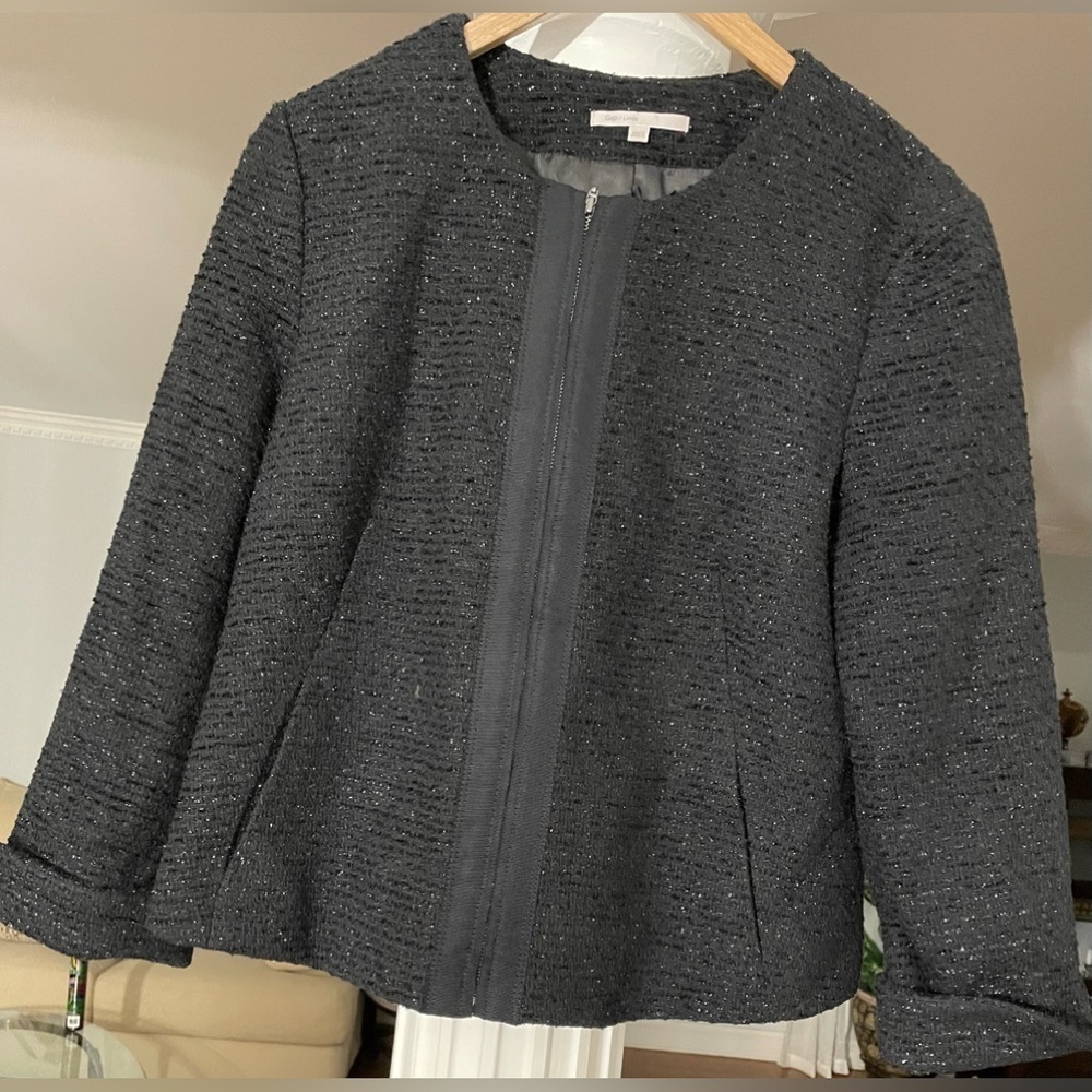 Gap women’s. Sparkly Tailored Jacket in black size large fully lined with Zipper